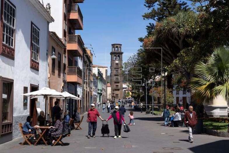 Imagen de archivo de una calle de Tenerife / EFE Miguel Barreto